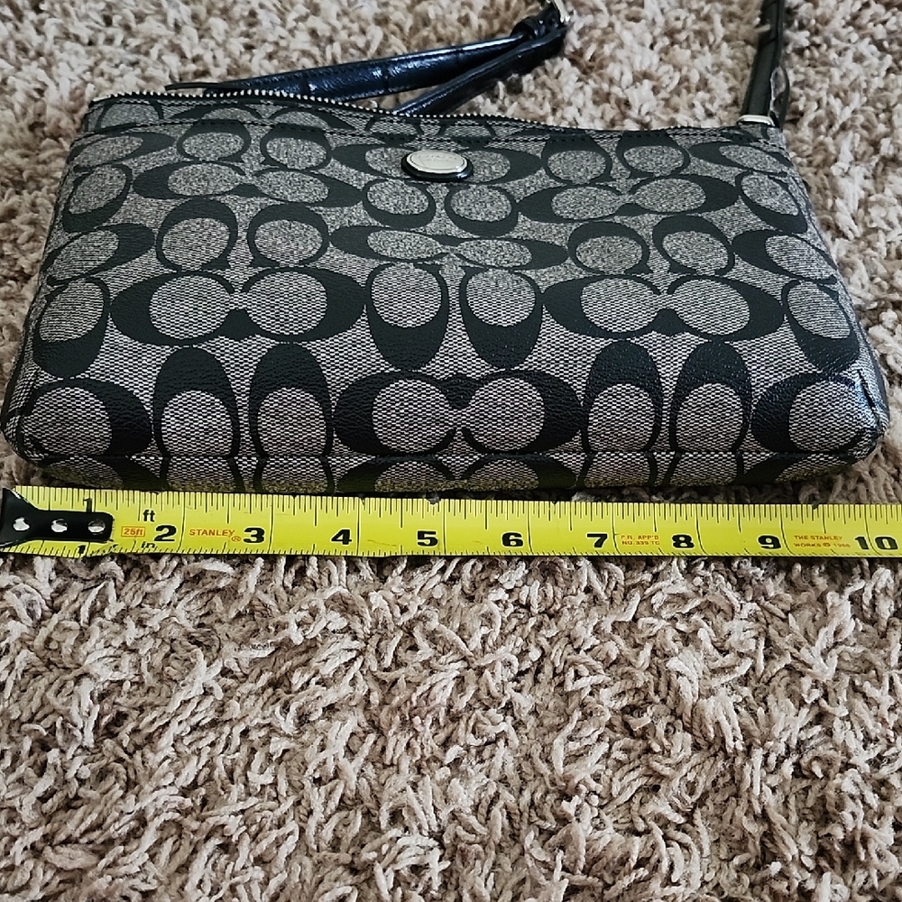 Coach Signature Black and Gray Crossbody - Picture 8 of 9